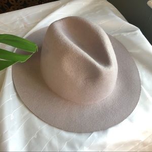 100% wool wide brimmed hat